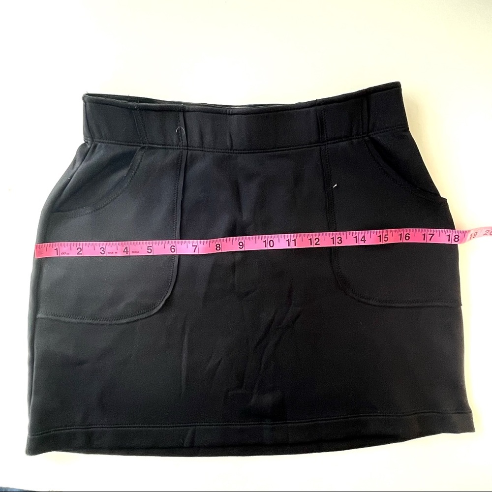 Athleta fleece lined tech skirt